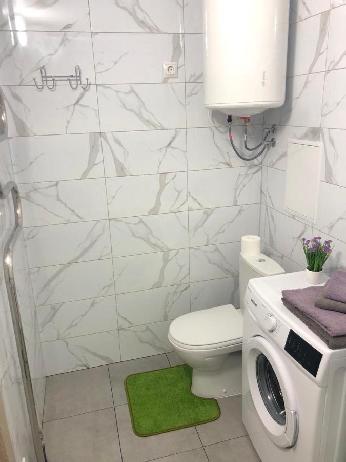 Stylish And Comfortable Apartment In The Center Черкассы Экстерьер фото